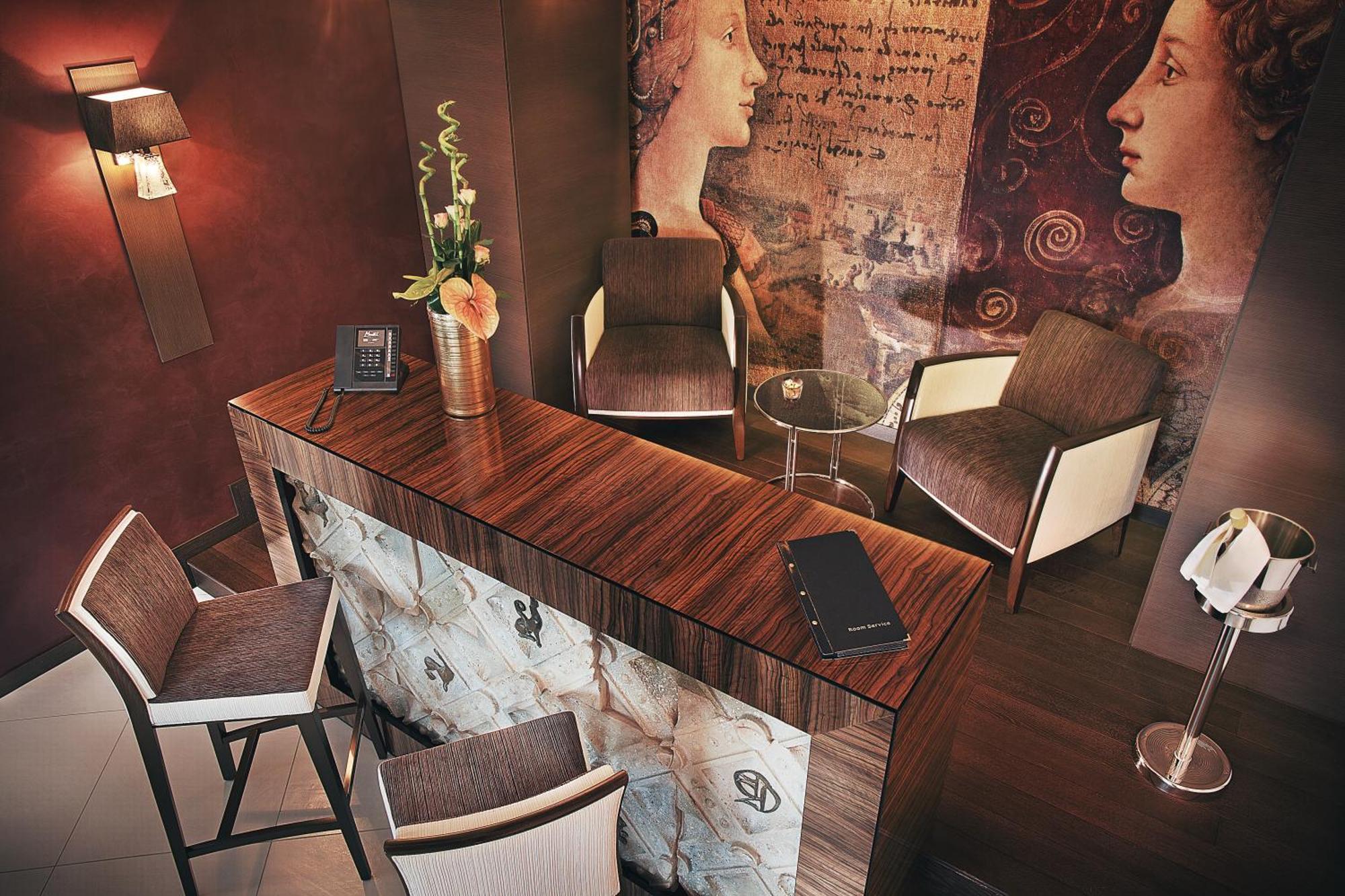 Mirotel Resort And Spa Truskavets Bagian luar foto 3D rendering of a bar
